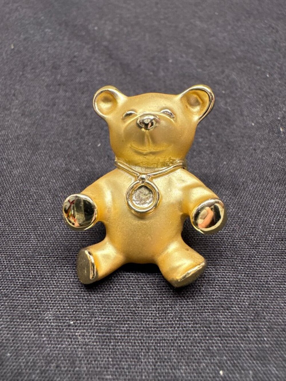 Vintage Giusti Gigi Gold Tone Teddy Bear Brooch With Rhinestone Accent Jewelry P
